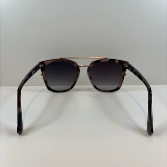 QUAY SUNGLASSES “SWEET DREAMS” 125 - Quay Australia Tortoise Shell sunglasses - Picture 7 of 16